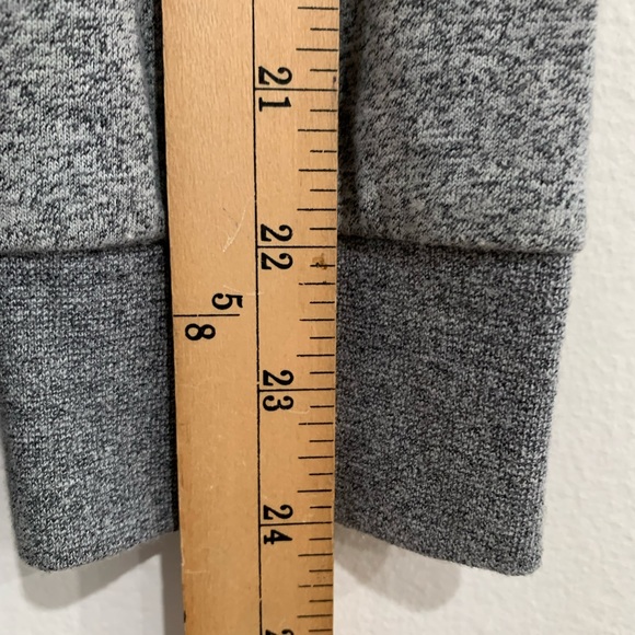 Ecko Unltd Soft Gray Pullover Hoodie L/S ** Missing Size Tag ** Measures as Med - Picture 4 of 9